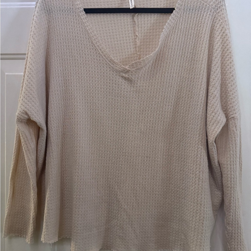 Cream V-Neck Waffle Knit shirt